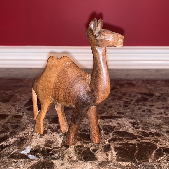 Camel - Picture 2 of 4